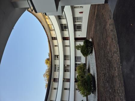 3 Bedroom Apartment in Bryanston