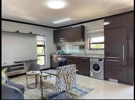 1 Bedroom Apartment in Fourways
