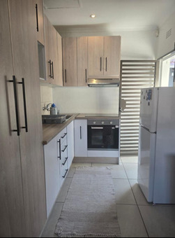 Studio apartment in Gallo Manor