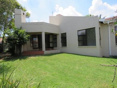 3 Bedroom Cluster in Fourways
