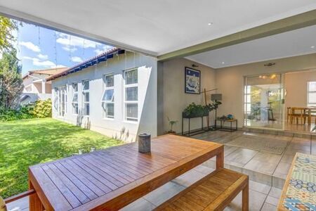 3 Bedroom House in Cedar Lakes