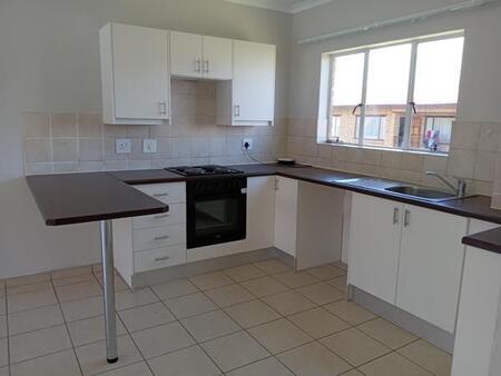 2 Bedroom Townhouse in Meredale