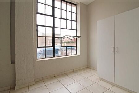1 Bedroom Apartment in City & Suburban (Maboneng)