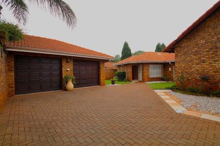 3 Bedroom House in Lyttelton Manor