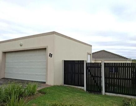 3 Bedroom Townhouse in Westbrook