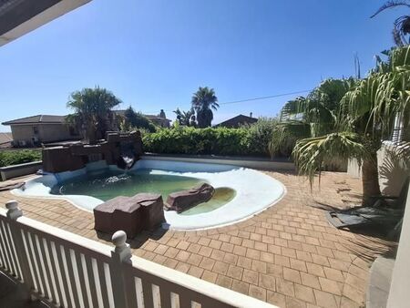 5 Bedroom House in Bluewater Bay