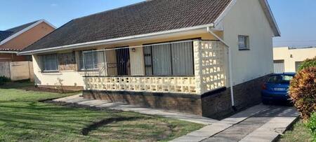 3 Bedroom House in Amalinda