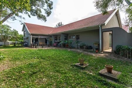 3 Bedroom Townhouse in Nahoon Valley Park