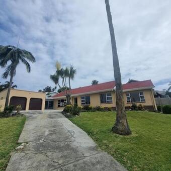 4 Bedroom House in Beacon Bay