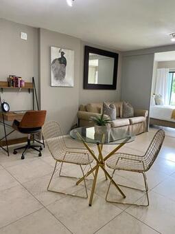 1 Bedroom Apartment in Nahoon