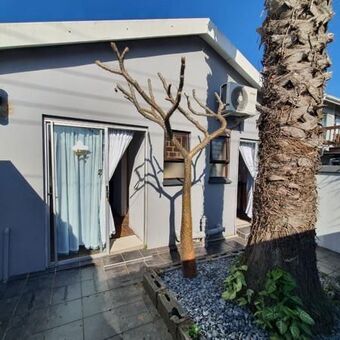 Studio apartment in Gonubie