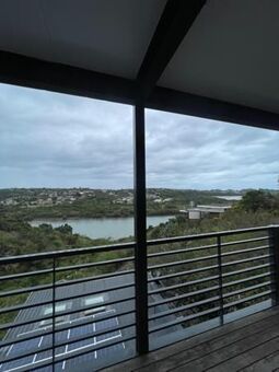 2 Bedroom Apartment in Nahoon