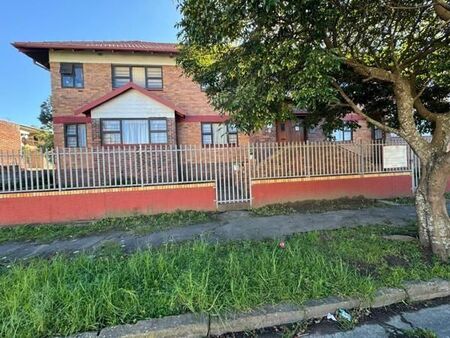 1 Bedroom Apartment in Southernwood