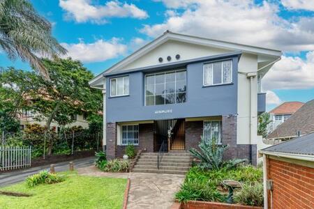 2 Bedroom Apartment in Morningside