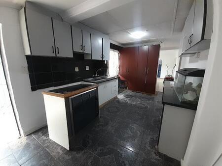 2 Bedroom House in Bonela