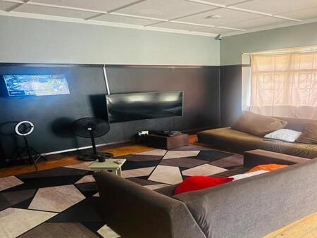 3 Bedroom Apartment in Umbilo