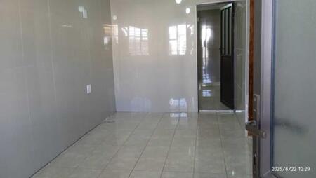 2 Bedroom Apartment in Risecliff