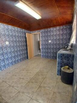 2 Bedroom Apartment in Montford