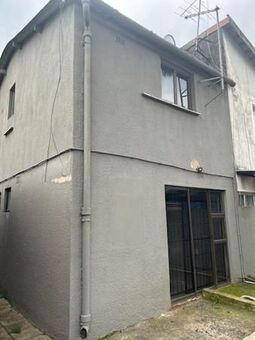 2 Bedroom House in Westcliff