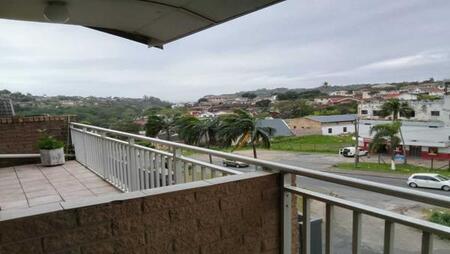 2 Bedroom Apartment in Umhlatuzana
