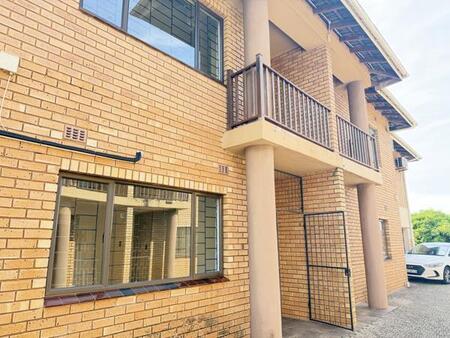 3 Bedroom Townhouse in Bluff