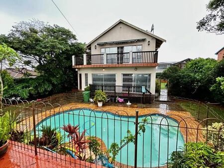 7 Bedroom House in Ocean View
