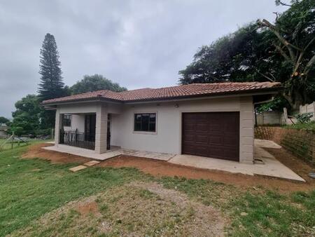 4 Bedroom House in Athlone Park