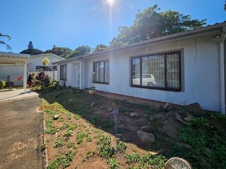 3 Bedroom House in Amanzimtoti