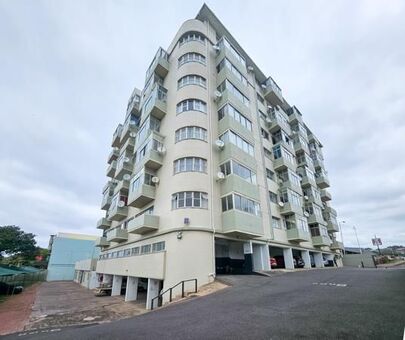 2 Bedroom Apartment in Amanzimtoti