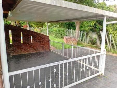 3 Bedroom House in Amanzimtoti