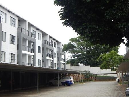 2 Bedroom Apartment in Athlone Park