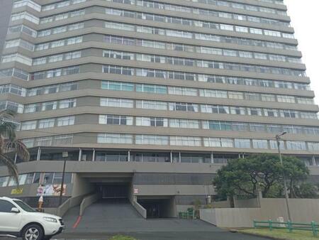 2 Bedroom Apartment in Amanzimtoti