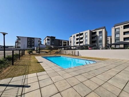 2 Bedroom Apartment in Athlone Park