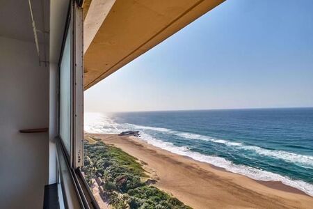 2 Bedroom Apartment in Amanzimtoti