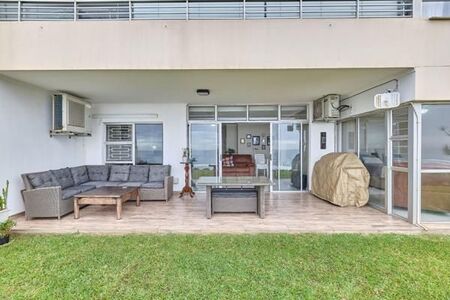 3 Bedroom Apartment in Amanzimtoti