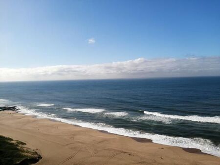 2 Bedroom Apartment in Amanzimtoti