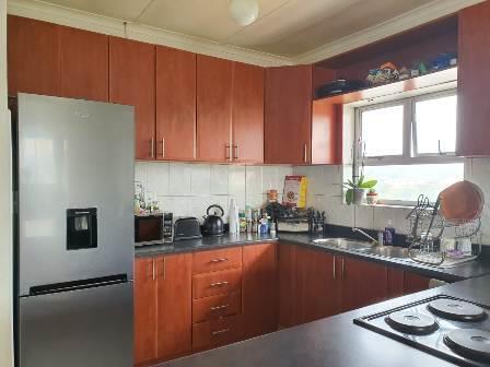 1 Bedroom Apartment in Amanzimtoti