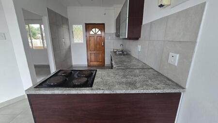 1 Bedroom House in Amanzimtoti