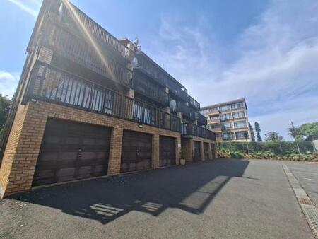 1 Bedroom Apartment in Amanzimtoti