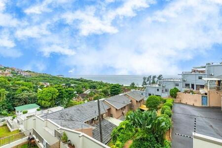 3 Bedroom Apartment in Westbrook