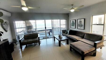 3 Bedroom Apartment in Umdloti Beach
