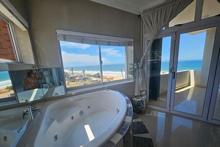 2 Bedroom Apartment in Umdloti Beach