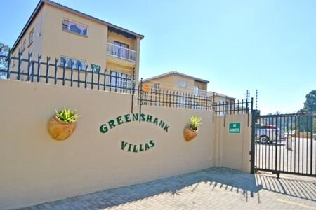 2 Bedroom Apartment in Grobler Park