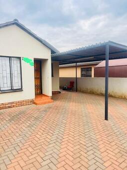 3 Bedroom House in Soshanguve
