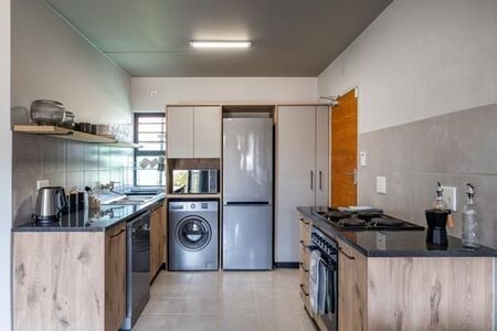 2 Bedroom Apartment in Faerie Glen