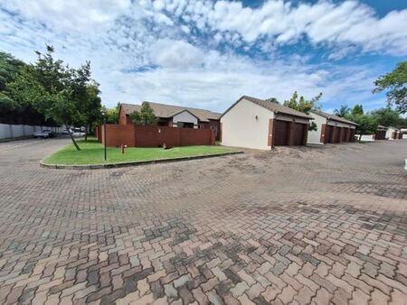 3 Bedroom Townhouse in Equestria