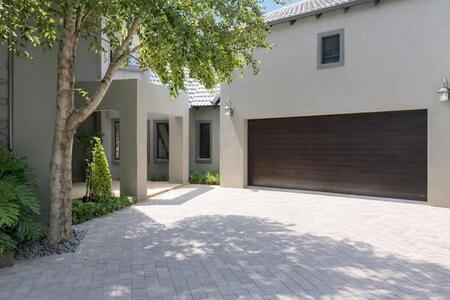 4 Bedroom House in Boardwalk Meander