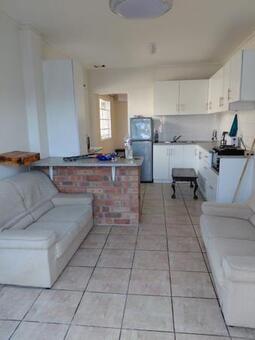 1 Bedroom House in Sarnia