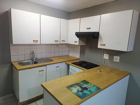 2 Bedroom Townhouse in Eastbury