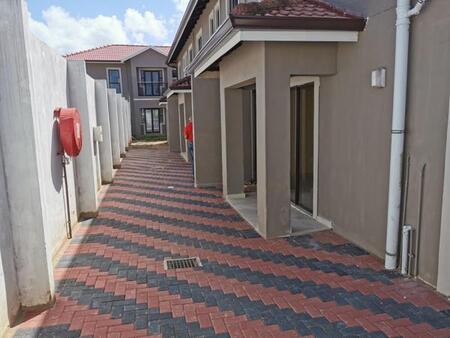 3 Bedroom Apartment in Forest Haven